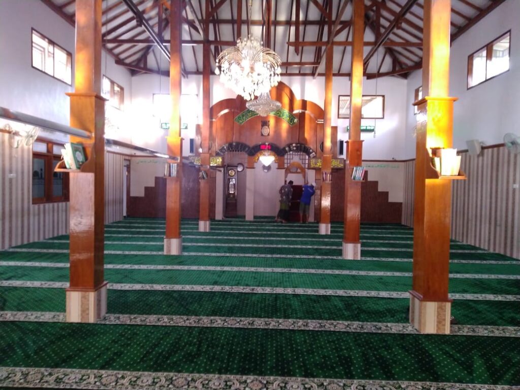 Pemasangan Karpet Masjid Turki Di Malang