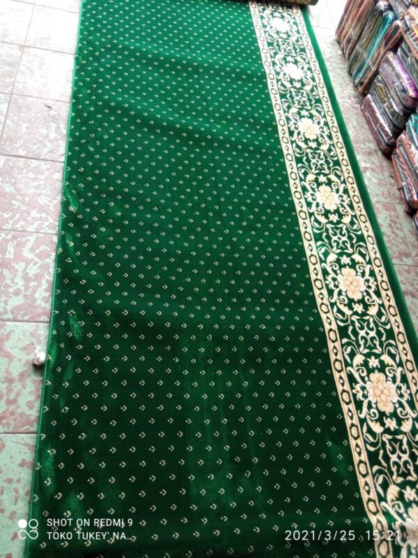 karpet masjid royal hereke hijau bintik